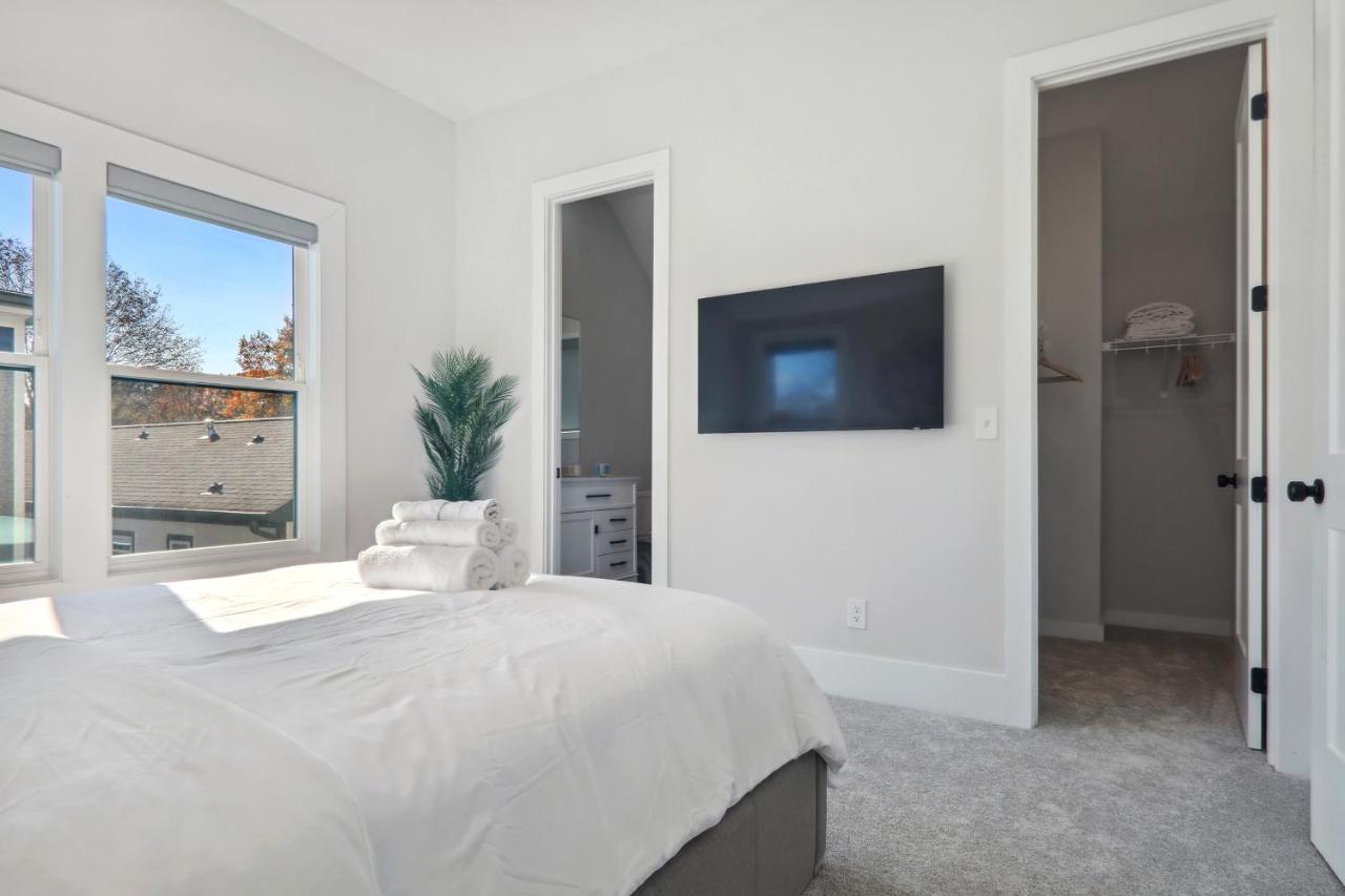 The Atlanta Skyline View Home Экстерьер фото